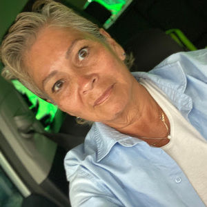 Meet your Posher, Marie